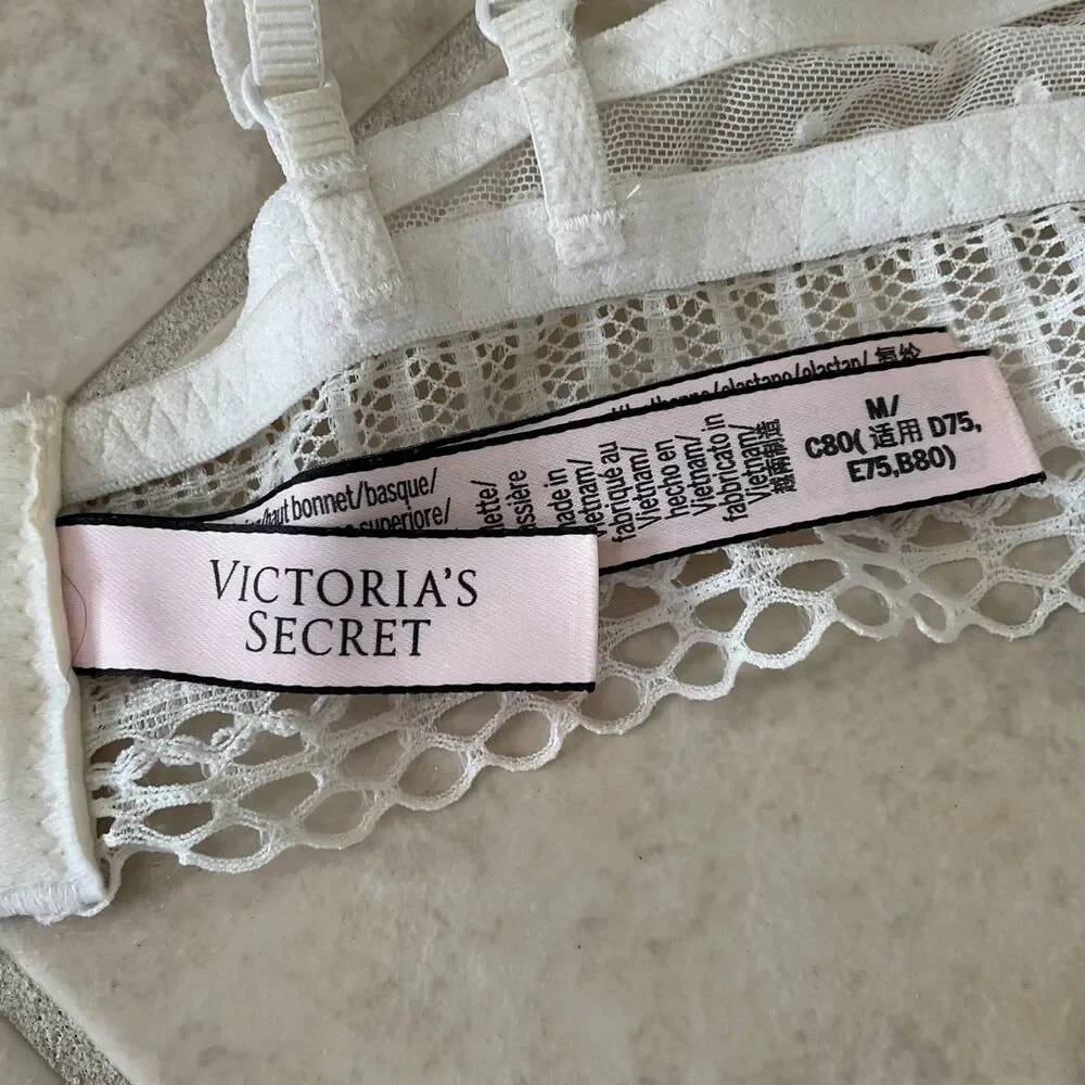 Victoria's Secret White Lace Swiss Dot Mesh Bralette Bra sz M No Wire No Padding